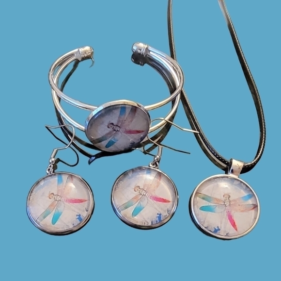 𝅺JEWLERY set - Picture 1 of 1